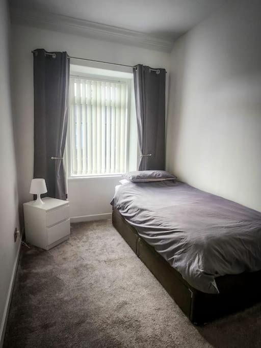 Central 2-Bedroom Bunglow With Double Sofa Bed Carnoustie Bagian luar foto