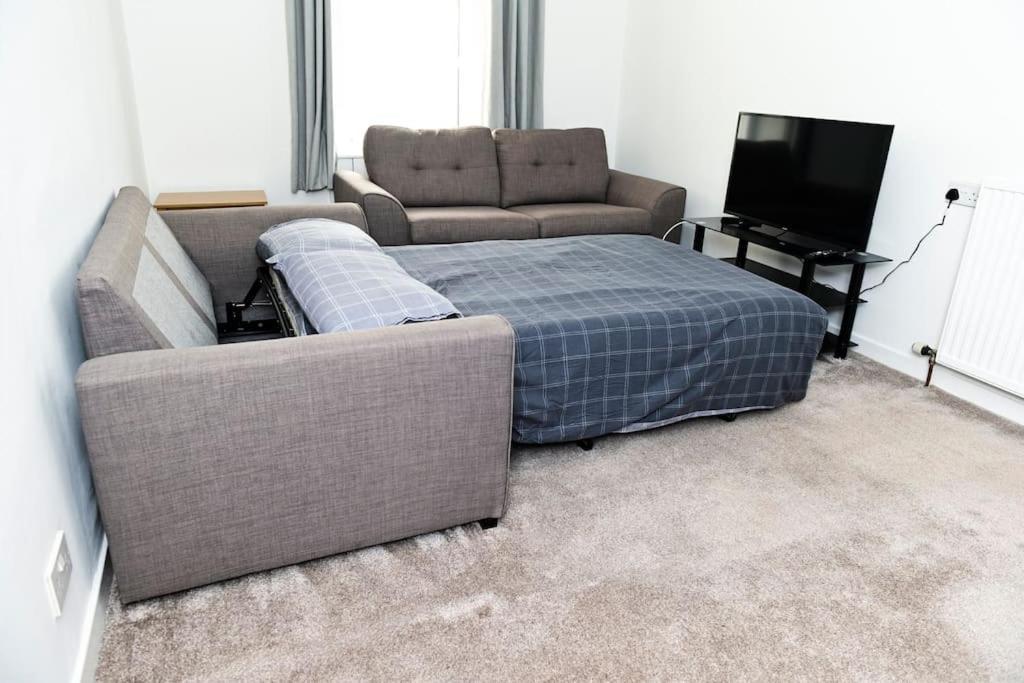 Central 2-Bedroom Bunglow With Double Sofa Bed Carnoustie Bagian luar foto